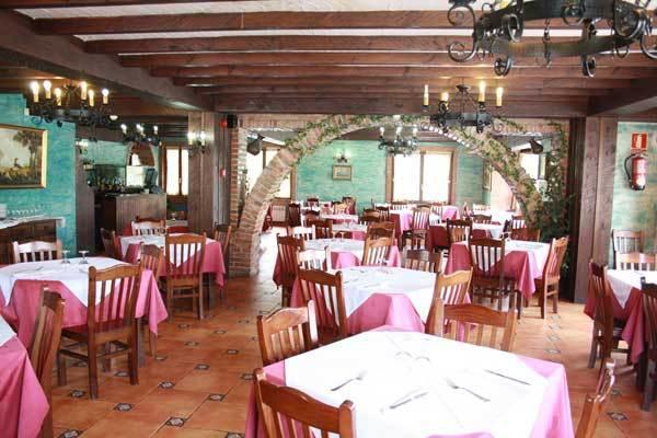 Hotel Restaurante La Parra Ля Франка Экстерьер фото